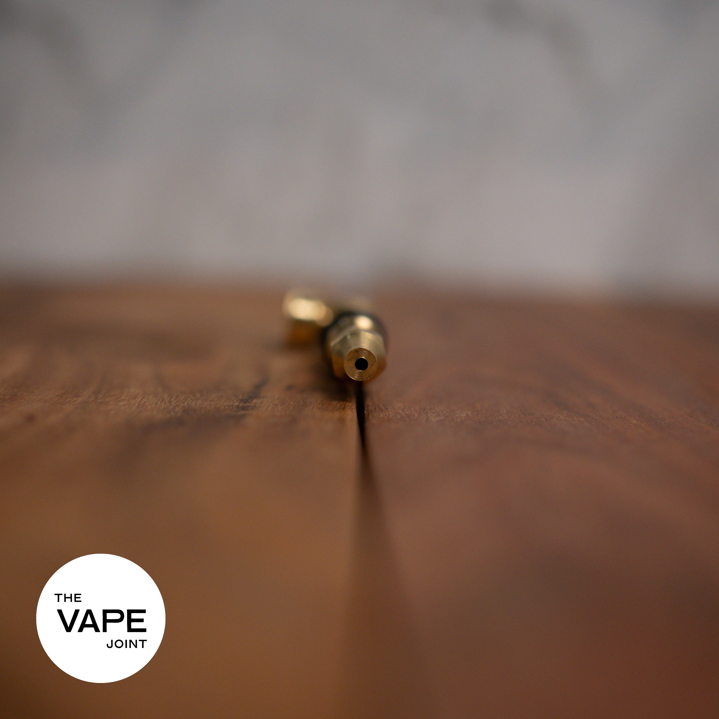 P685 - Brass Smoking Pipe With Grip